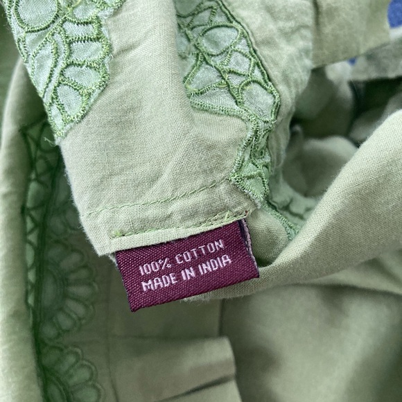 Ranna Gill Light Green Pleated Embroidered Sleeveless Top - Picture 9 of 9